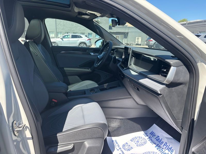 New 2026 Volkswagen Tiguan SUV