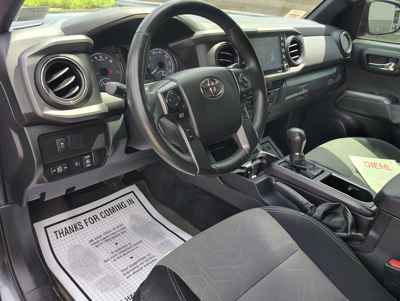 Used 2021 Toyota Tacoma Truck