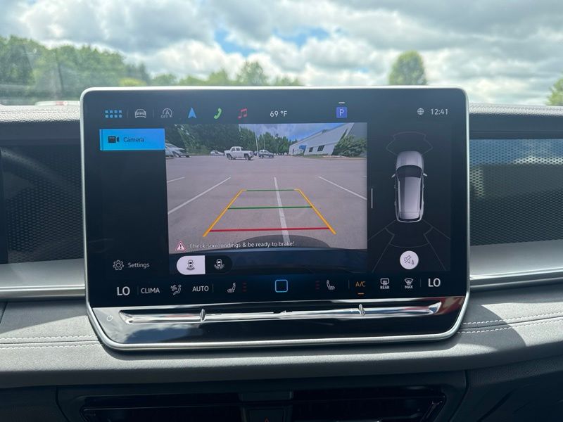 Used 2025 Volkswagen Tiguan SUV