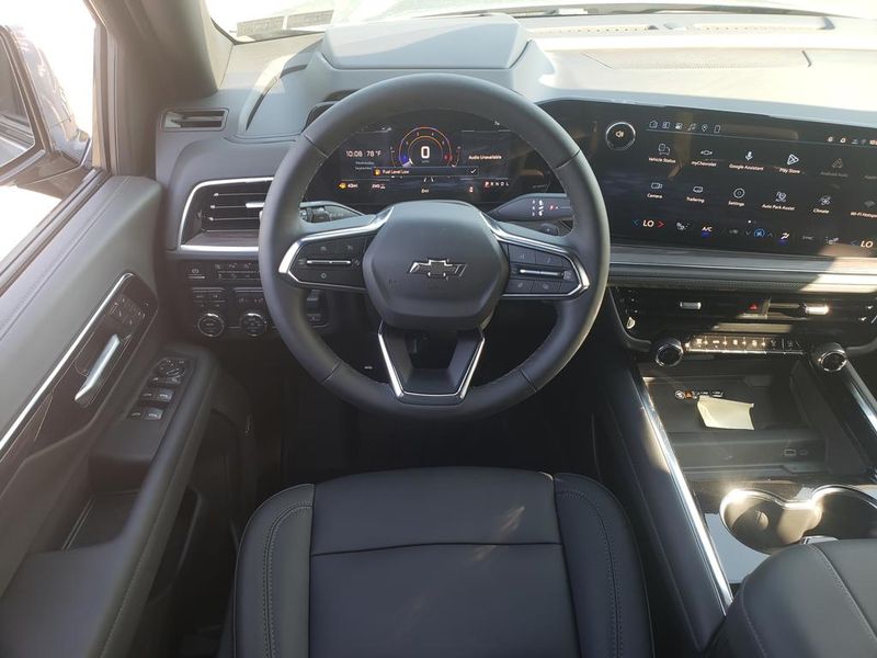 New 2026 Chevrolet Suburban SUV