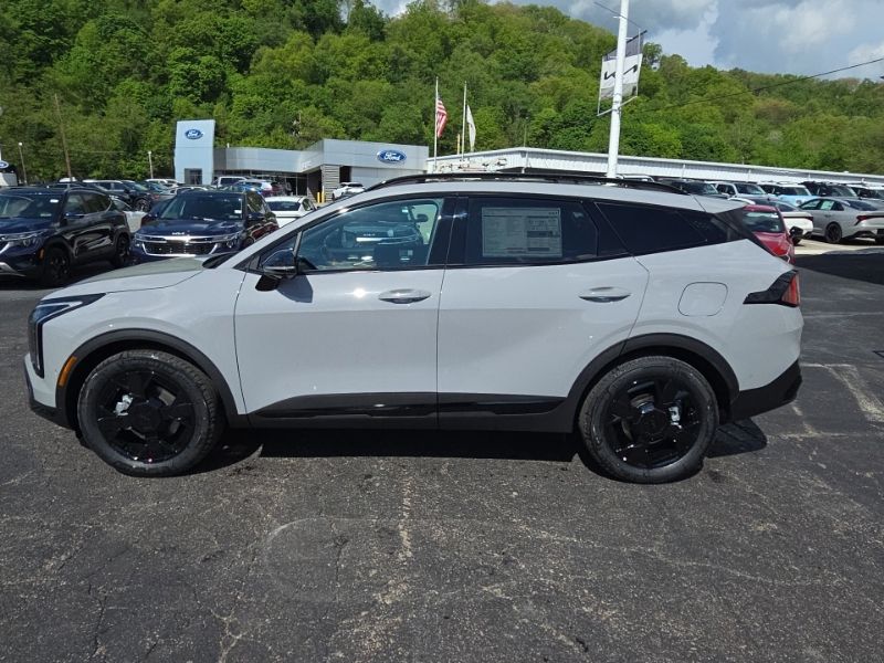 New 2026 Kia Sportage Plug-in Hybrid SUV