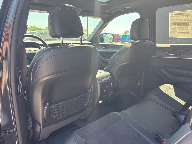 New 2026 Jeep Grand Cherokee L SUV