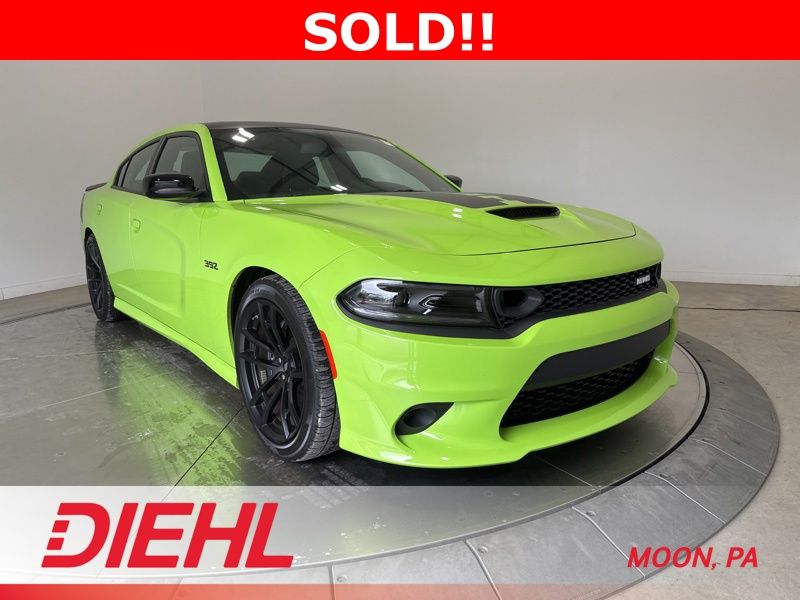 Green (Sublime Metallic Clearcoat) 2023 Dodge Charger Sedan Rear-Wheel Drive 8-Speed Automatic
