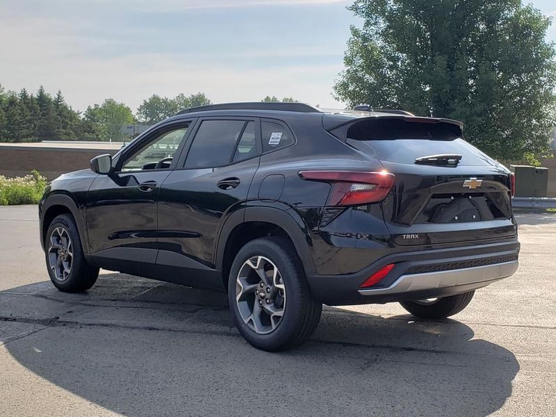 New 2026 Chevrolet Trax SUV