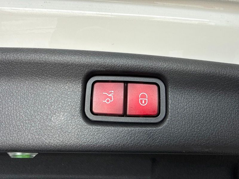 Used 2023 Mercedes-benz C-Class Sedan