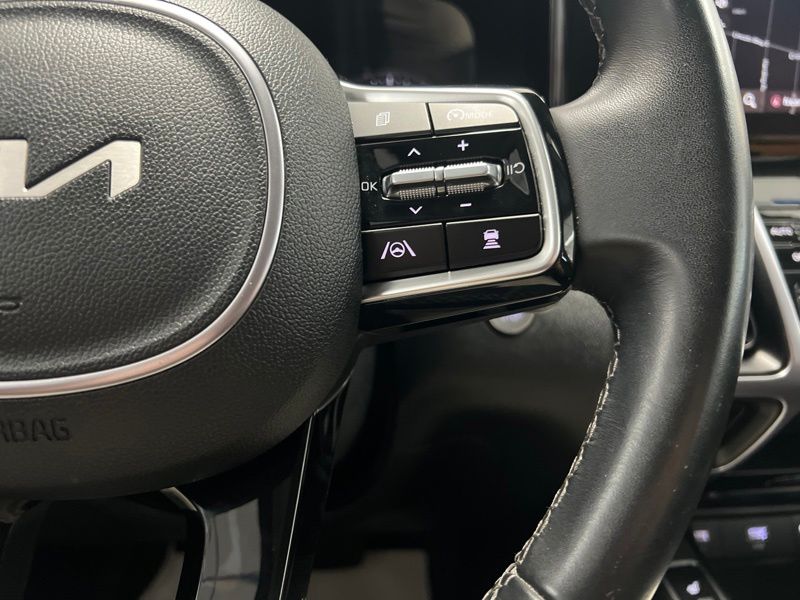 Used 2023 Kia Sorento Hybrid SUV