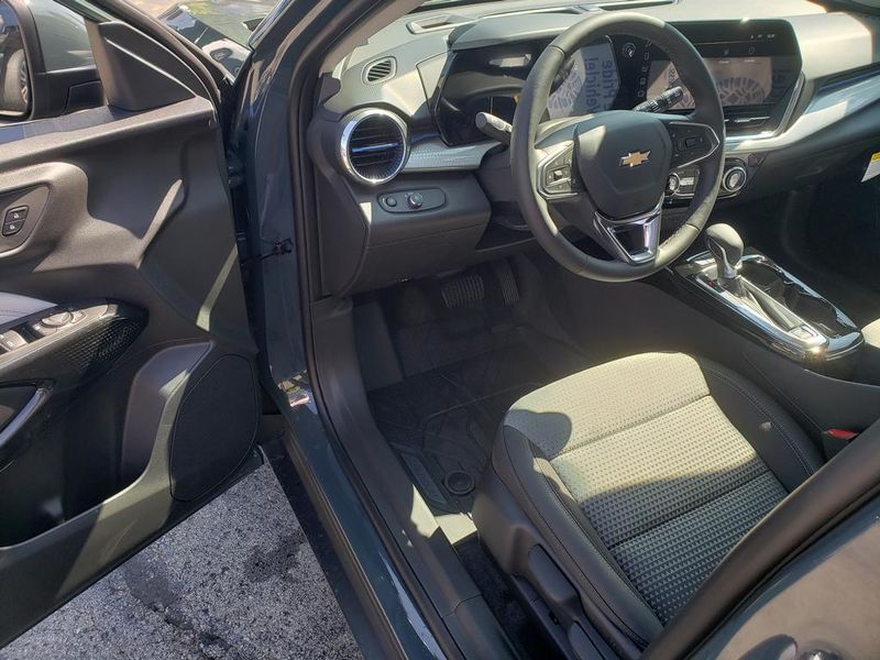 New 2026 Chevrolet Trax SUV