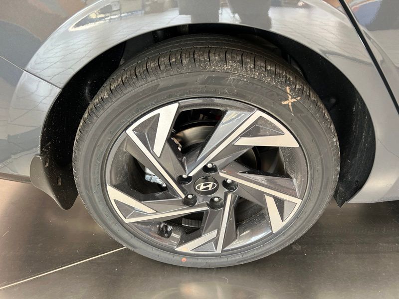 New 2026 Hyundai Elantra Sedan