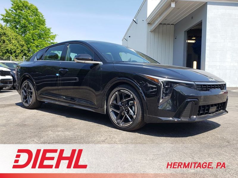 2026 Kia K4 GT-Line AT's photo