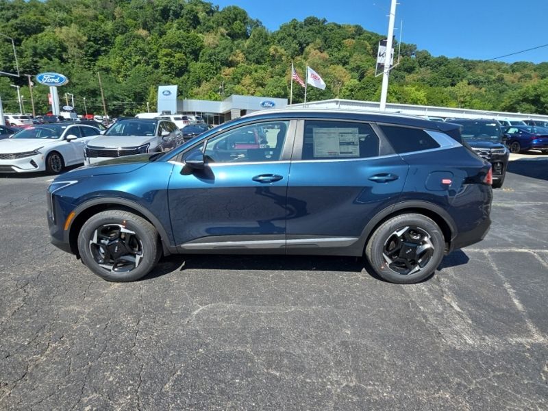 New 2027 Kia Sportage Hybrid SUV