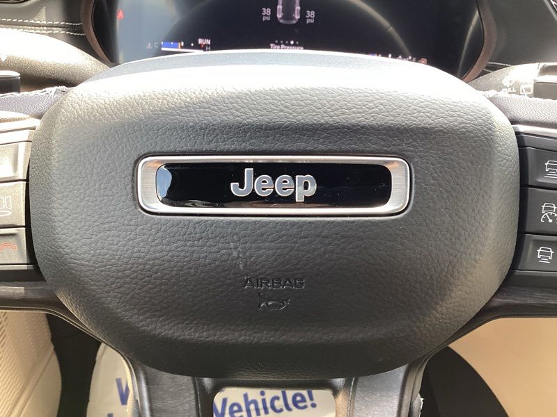 New 2026 Jeep Grand Cherokee SUV