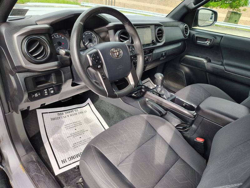 Used 2017 Toyota Tacoma Truck