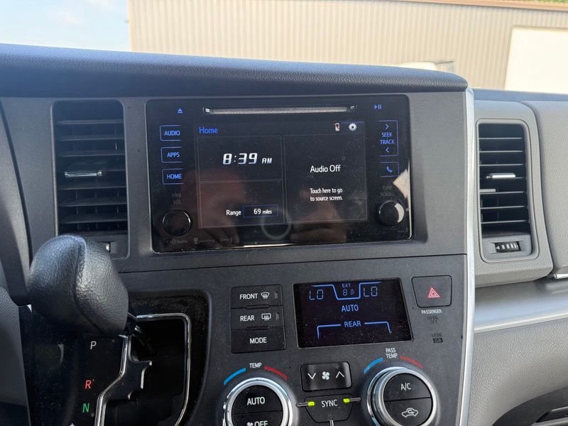 Used 2016 Toyota Sienna Van