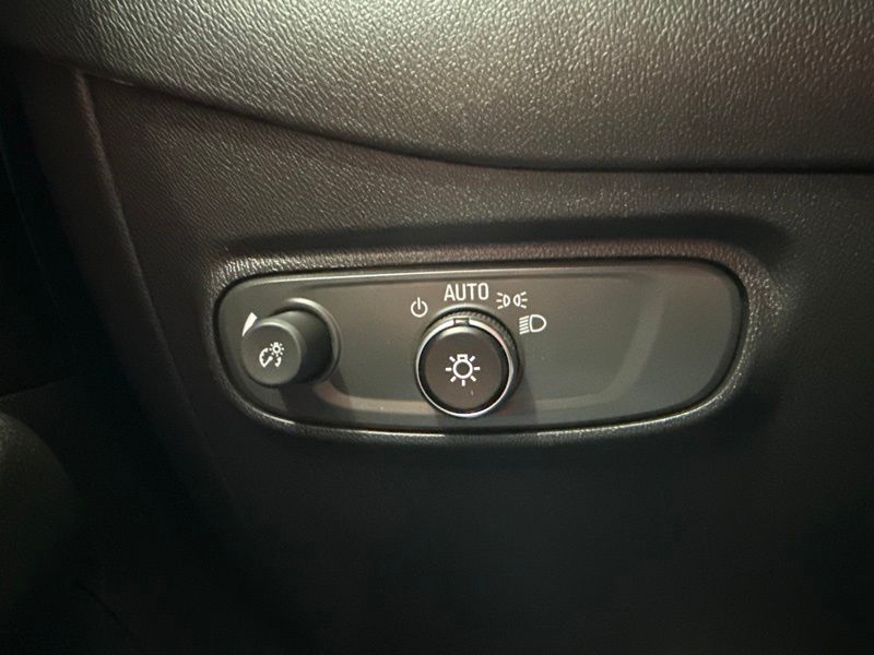 Used 2023 Chevrolet Equinox SUV