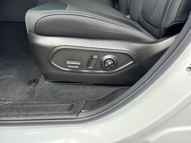 New 2026 Jeep Grand Cherokee SUV