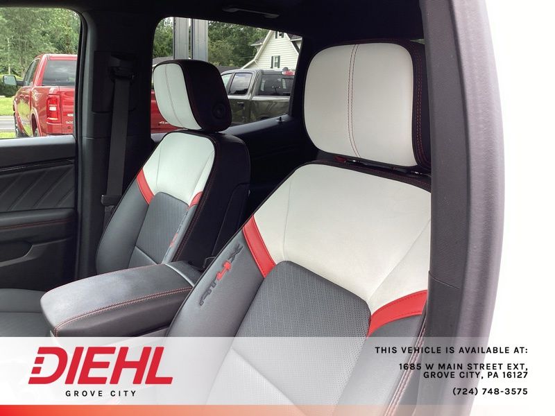 Used 2024 GMC Canyon Truck