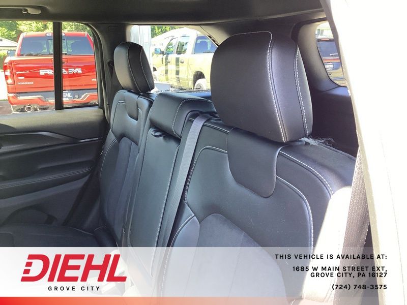 Used 2023 Jeep Grand Cherokee SUV