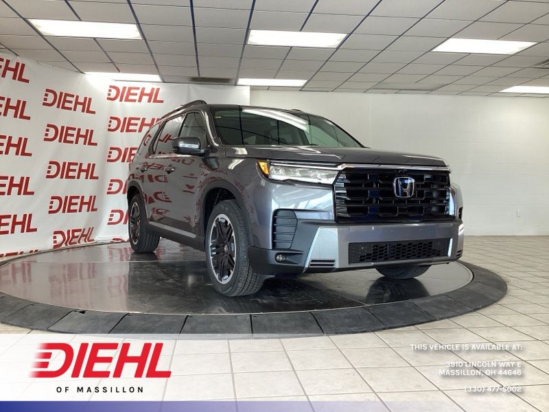 2026 Honda Pilot Touring AWD's photo