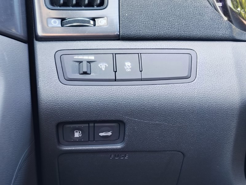 Used 2014 Hyundai Sonata Hybrid Sedan
