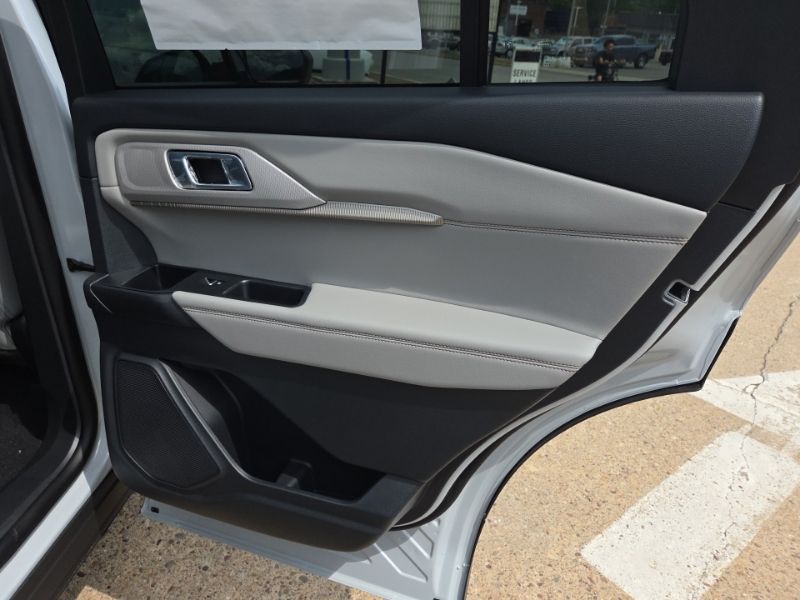 New 2026 Ford Explorer SUV