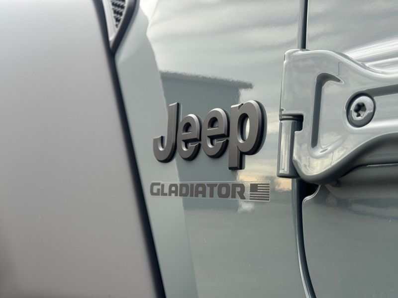 New 2026 Jeep Gladiator Truck