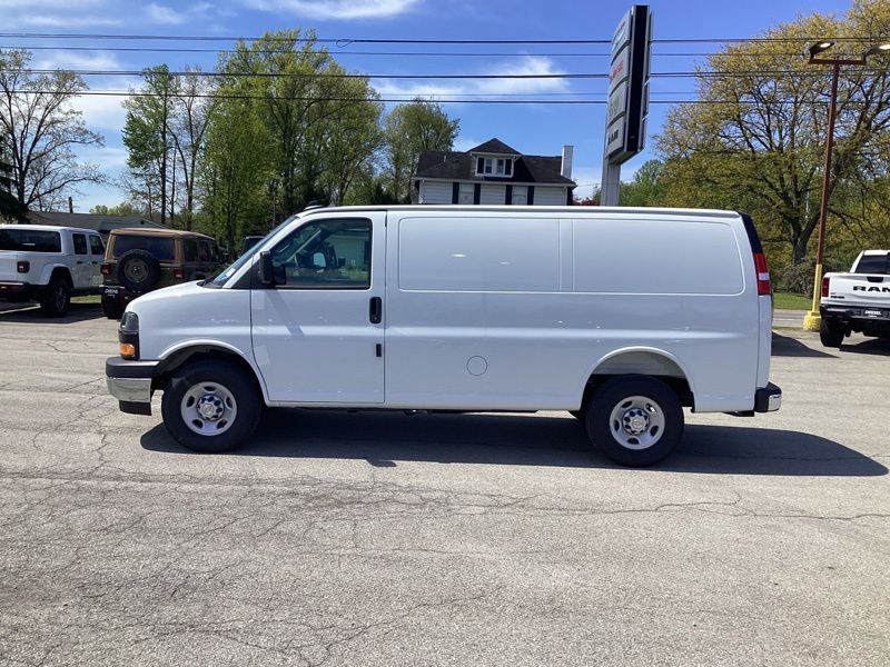 New 2026 Chevrolet Express 2500 Van