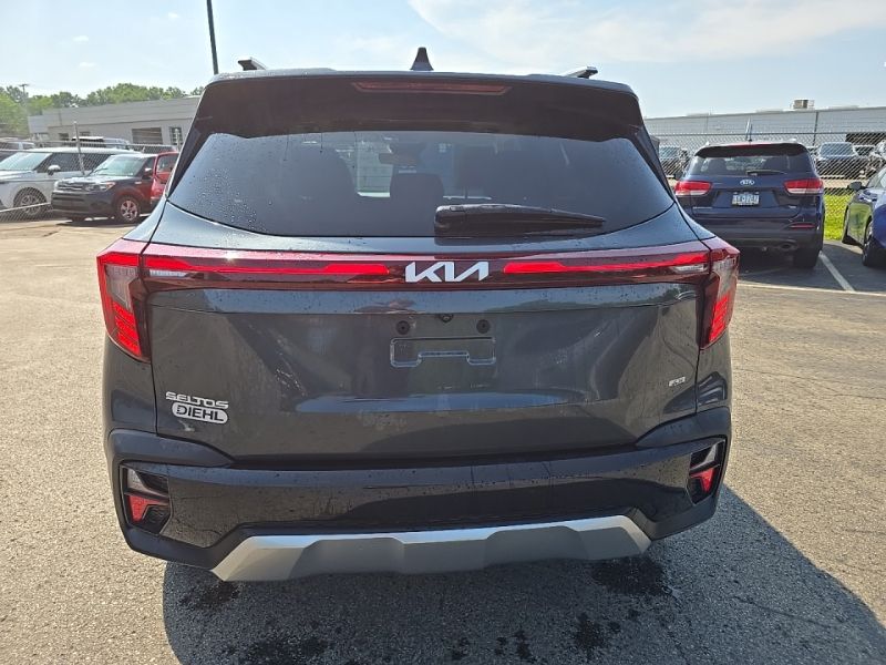 Used 2024 Kia Seltos SUV