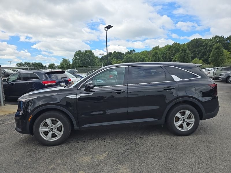 Used 2024 Kia Sorento SUV