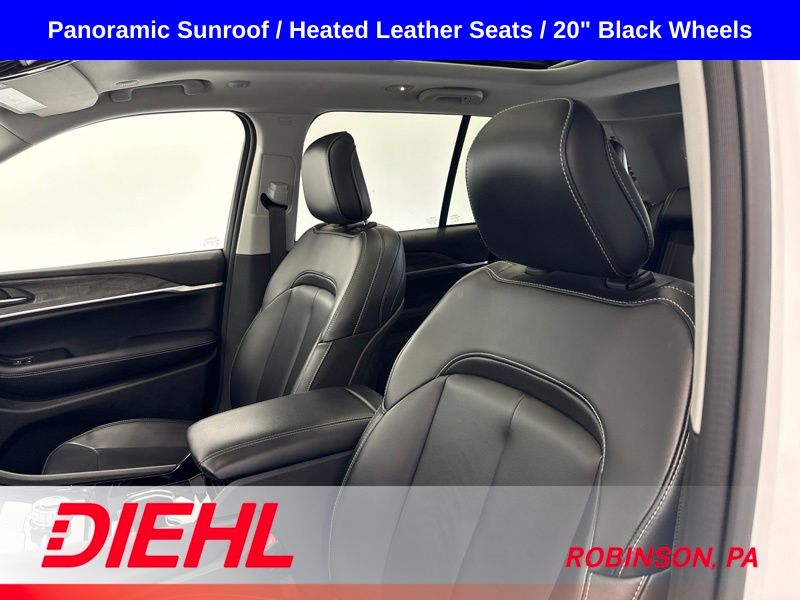 Used 2023 Jeep Grand Cherokee SUV