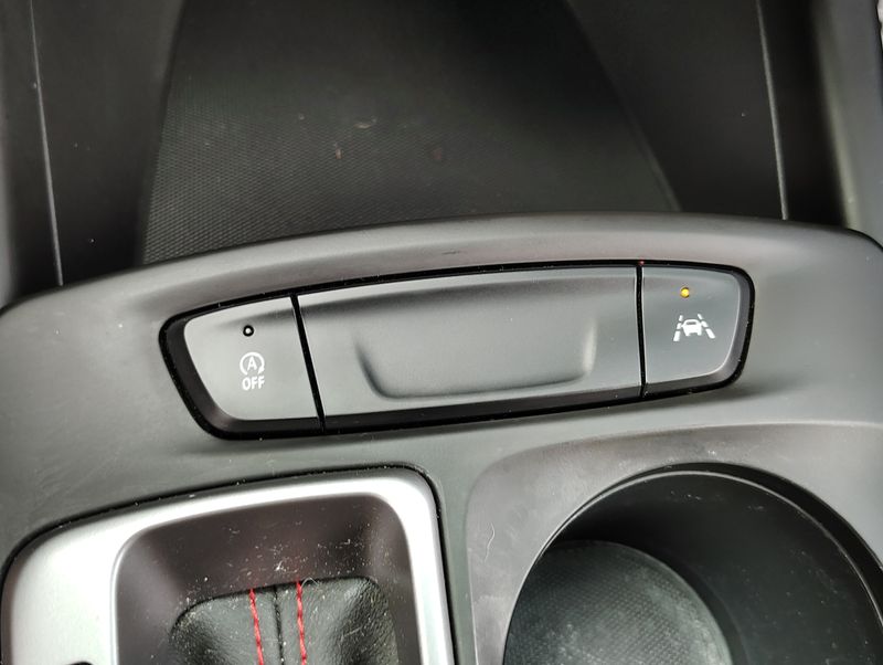 Used 2024 Chevrolet Trax SUV