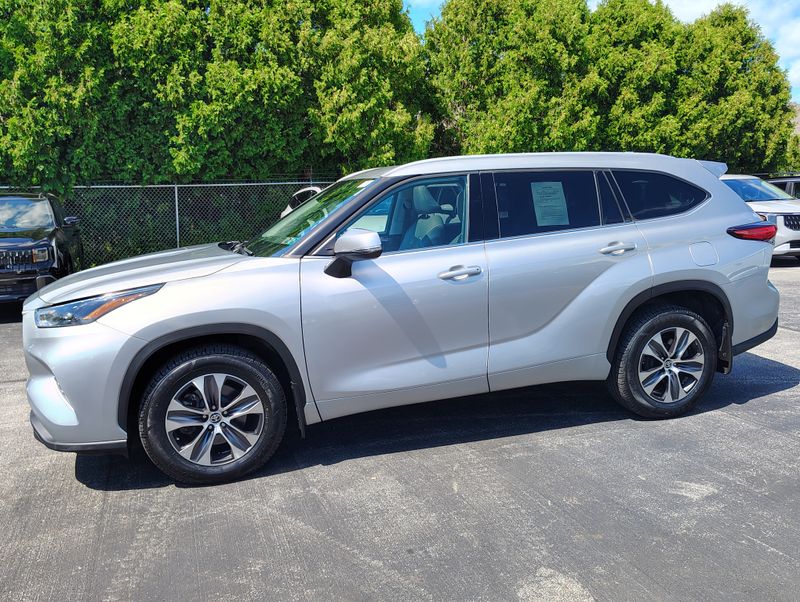 Used 2022 Toyota Highlander SUV