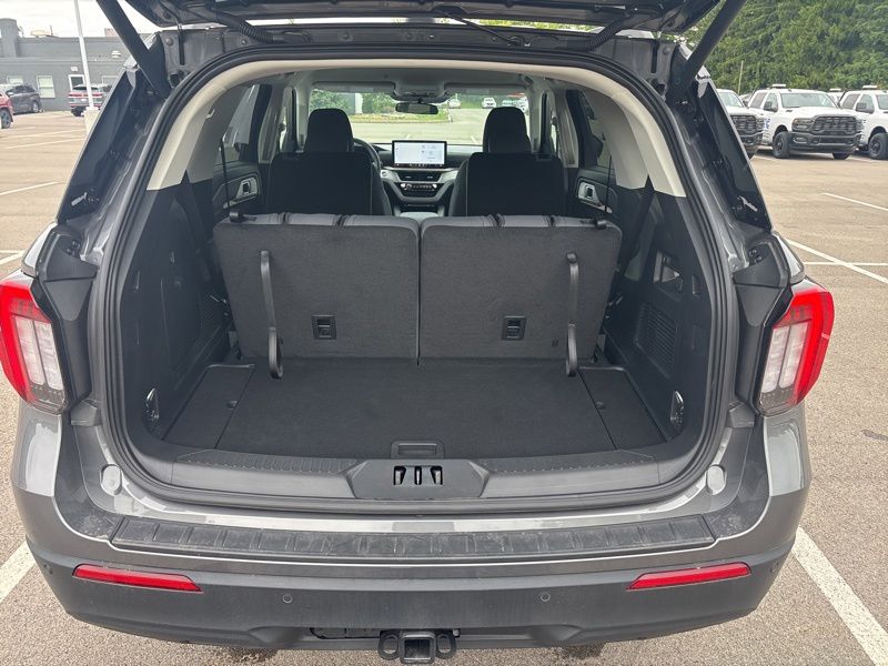 Used 2025 Ford Explorer SUV