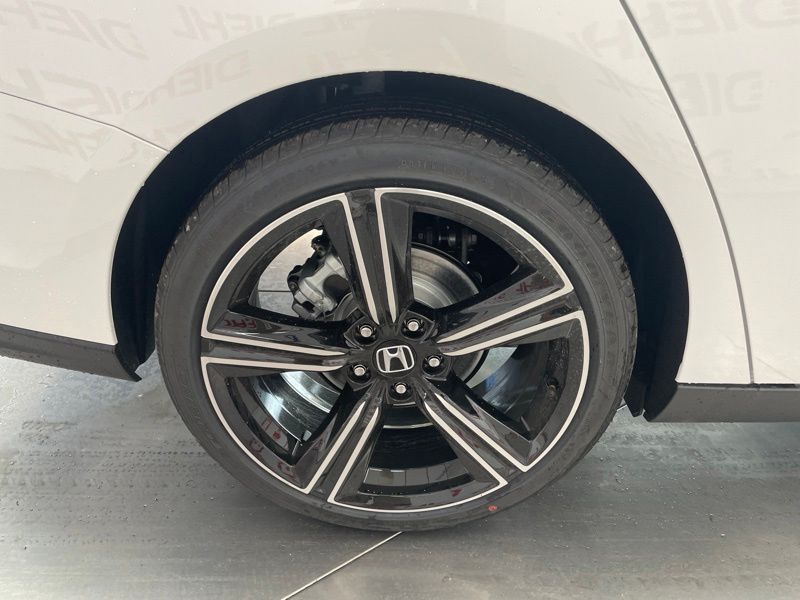 New 2026 Honda Accord Hybrid Sedan