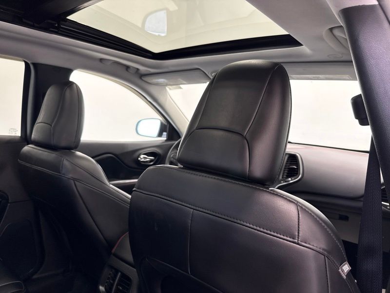 Used 2022 Jeep Cherokee SUV