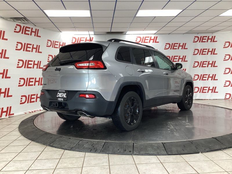 Used 2016 Jeep Cherokee SUV