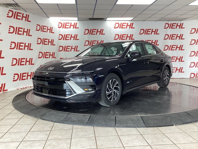 New 2026 Hyundai Sonata Hybrid Sedan