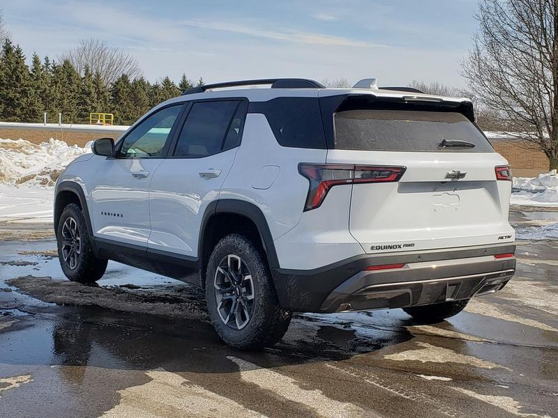 New 2026 Chevrolet Equinox SUV