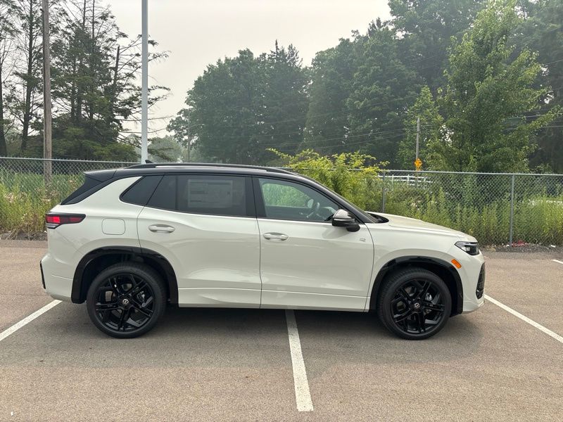 New 2026 Volkswagen Tiguan SUV
