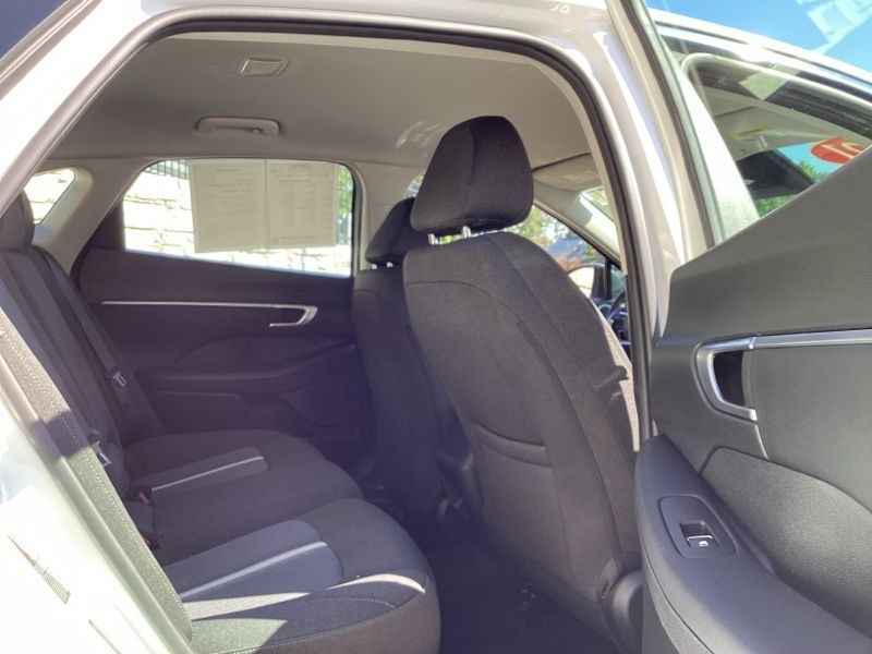 Used 2021 Gray Hyundai SEL image 12
