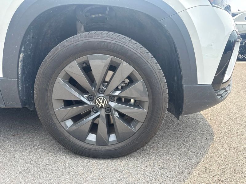 Used 2023 Volkswagen Taos SUV