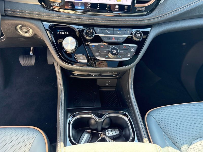 New 2027 Chrysler Pacifica Van