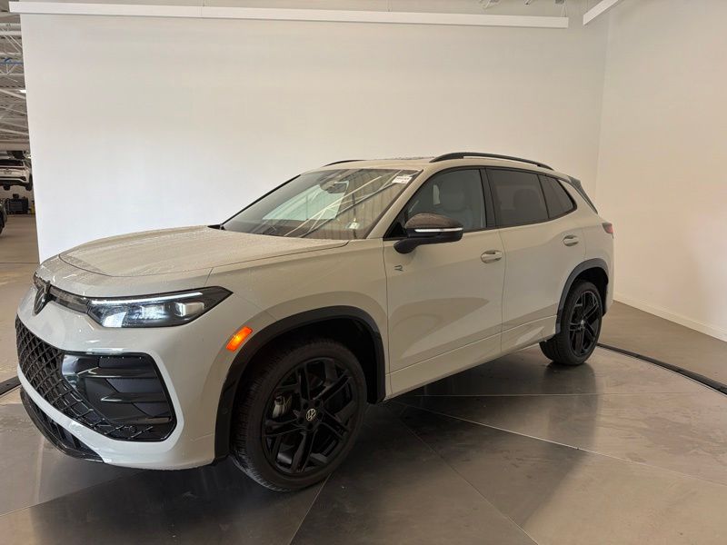 New 2026 Volkswagen Tiguan SUV
