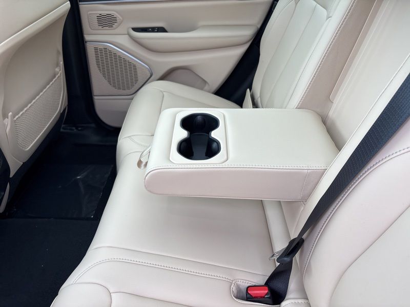 New 2026 Jeep Grand Cherokee SUV