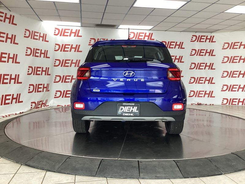 Used 2023 Hyundai Venue SUV