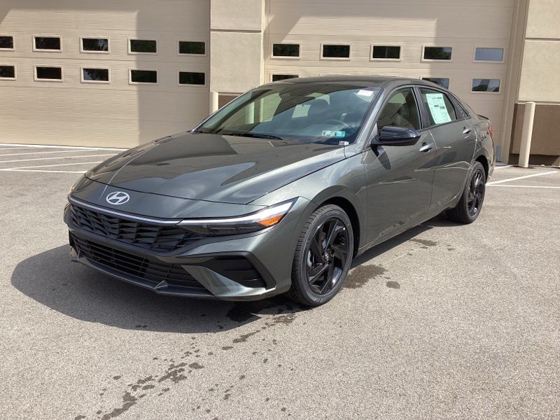 New 2026 Hyundai Elantra Sedan