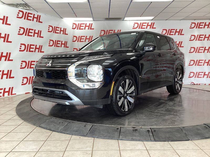 2026 Mitsubishi Outlander SE - Photo 3