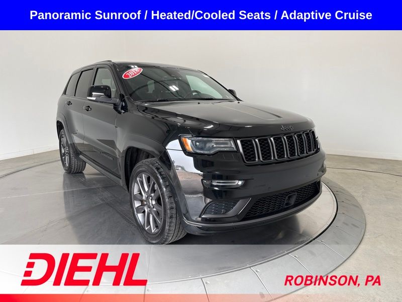 Diamond Black Crystal Pearlcoat 2018 Jeep Grand Cherokee SUV / Crossover Four-Wheel Drive 8-Speed Automatic