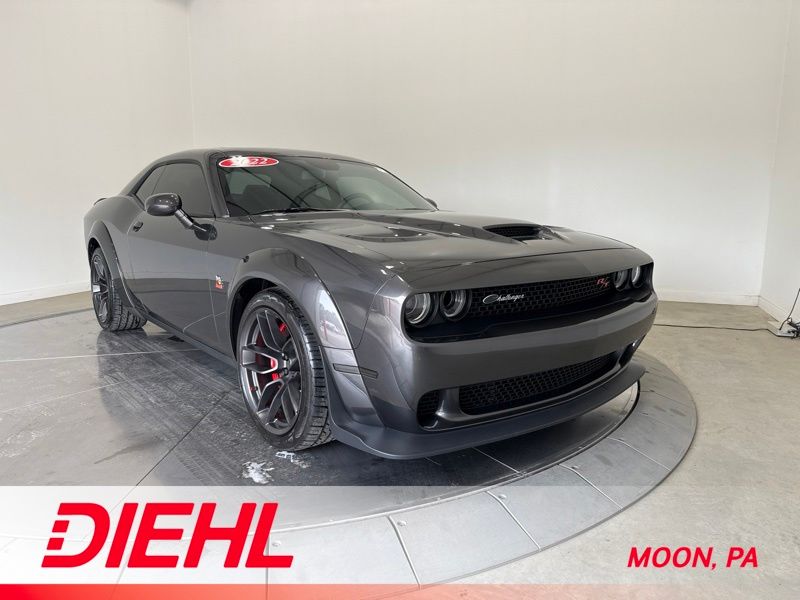 Gray (Granite Crystal Metallic Clearcoat) 2022 Dodge Challenger Coupe Rear-Wheel Drive 8-Speed Automatic