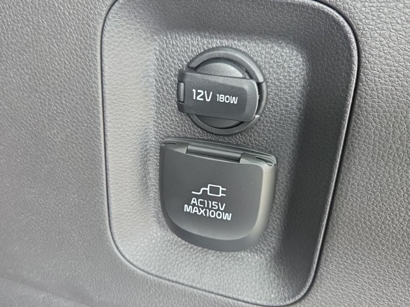 New 2027 Kia Carnival MPV Van