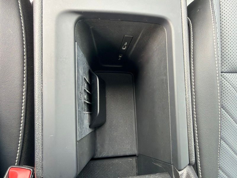 Used 2025 Volkswagen Tiguan SUV